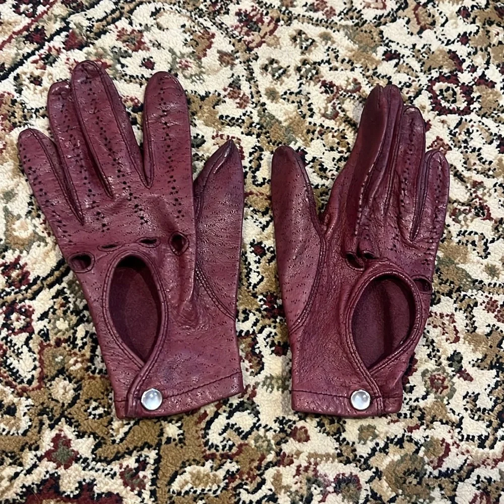 Maroon/Red Leather Gloves - Genuine Leather (small/petite) - Picture 3 of 10